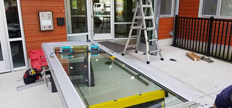 storefront door glass replacement Exeter